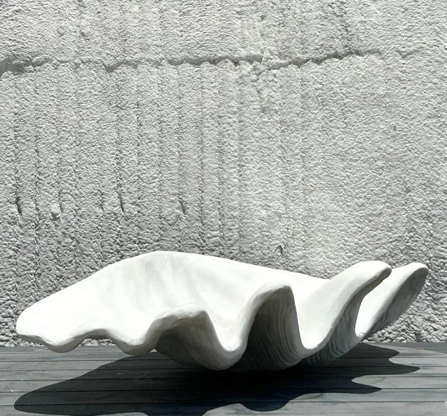 Vintage Coastal Monumental Resin Clamshell — additional photo 3