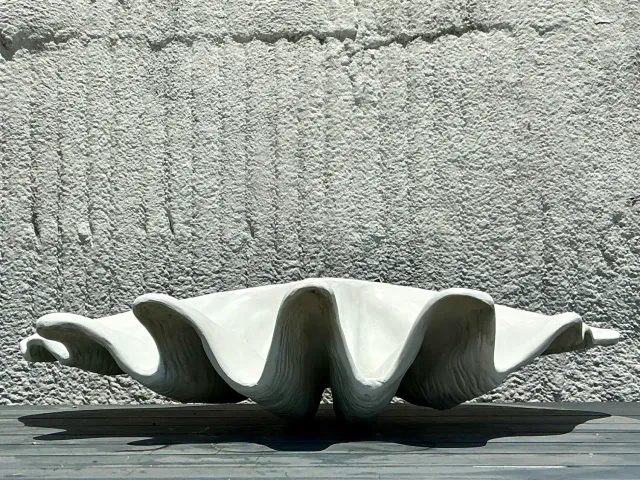 Vintage Coastal Monumental Resin Clamshell — additional photo 6