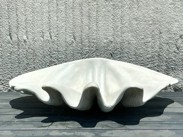 Vintage Coastal Monumental Resin Clamshell — additional photo 8