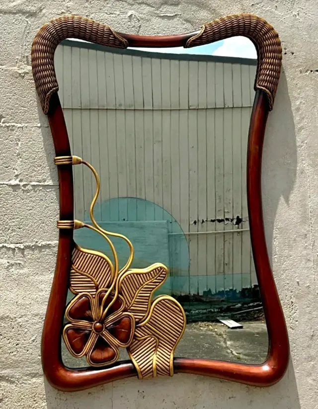 Vintage Coastal Pencil Reed Flower Mirror — additional photo 5