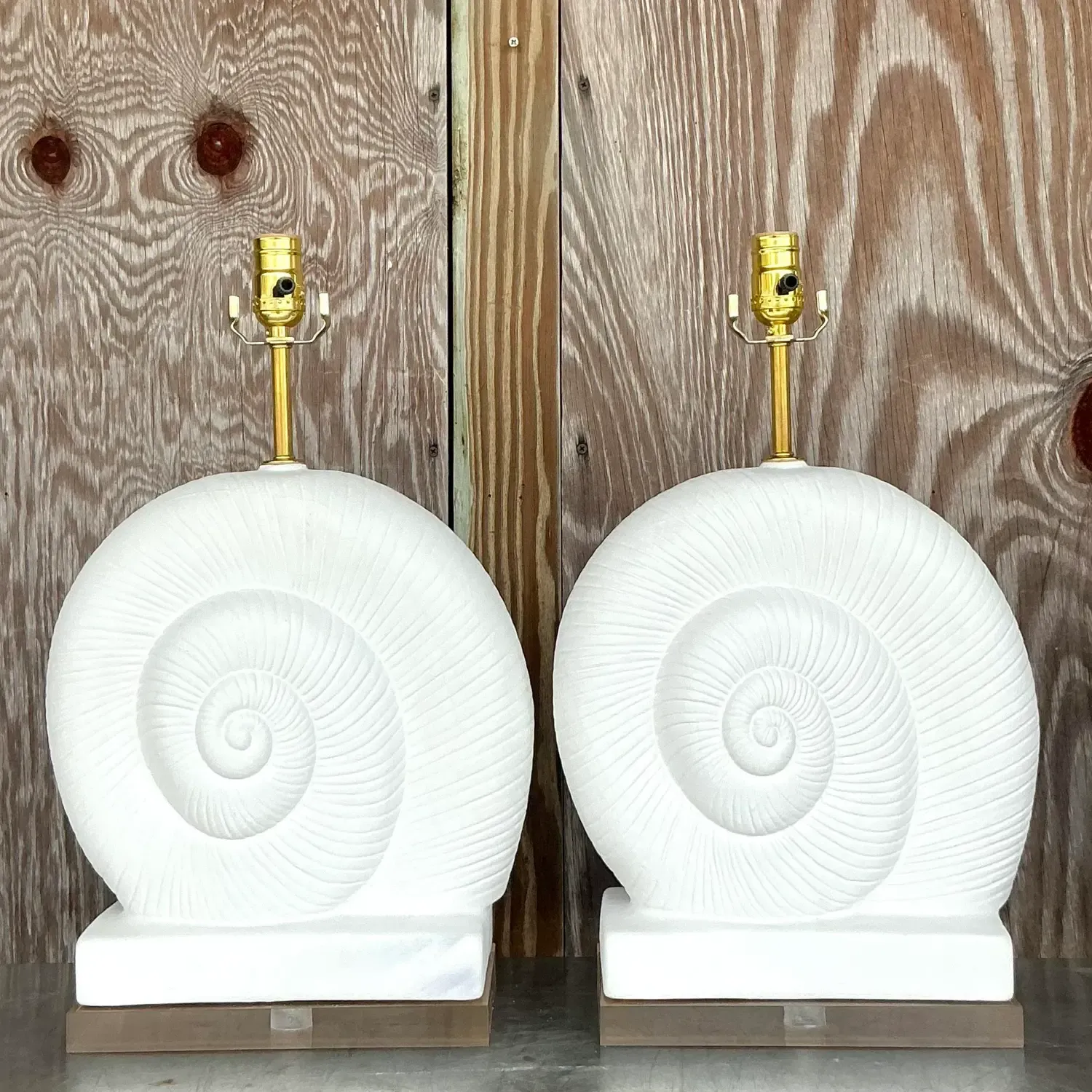 Vintage Coastal Plaster and Lucite Nautilus Shell Lamps - a Pair — additional photo 3