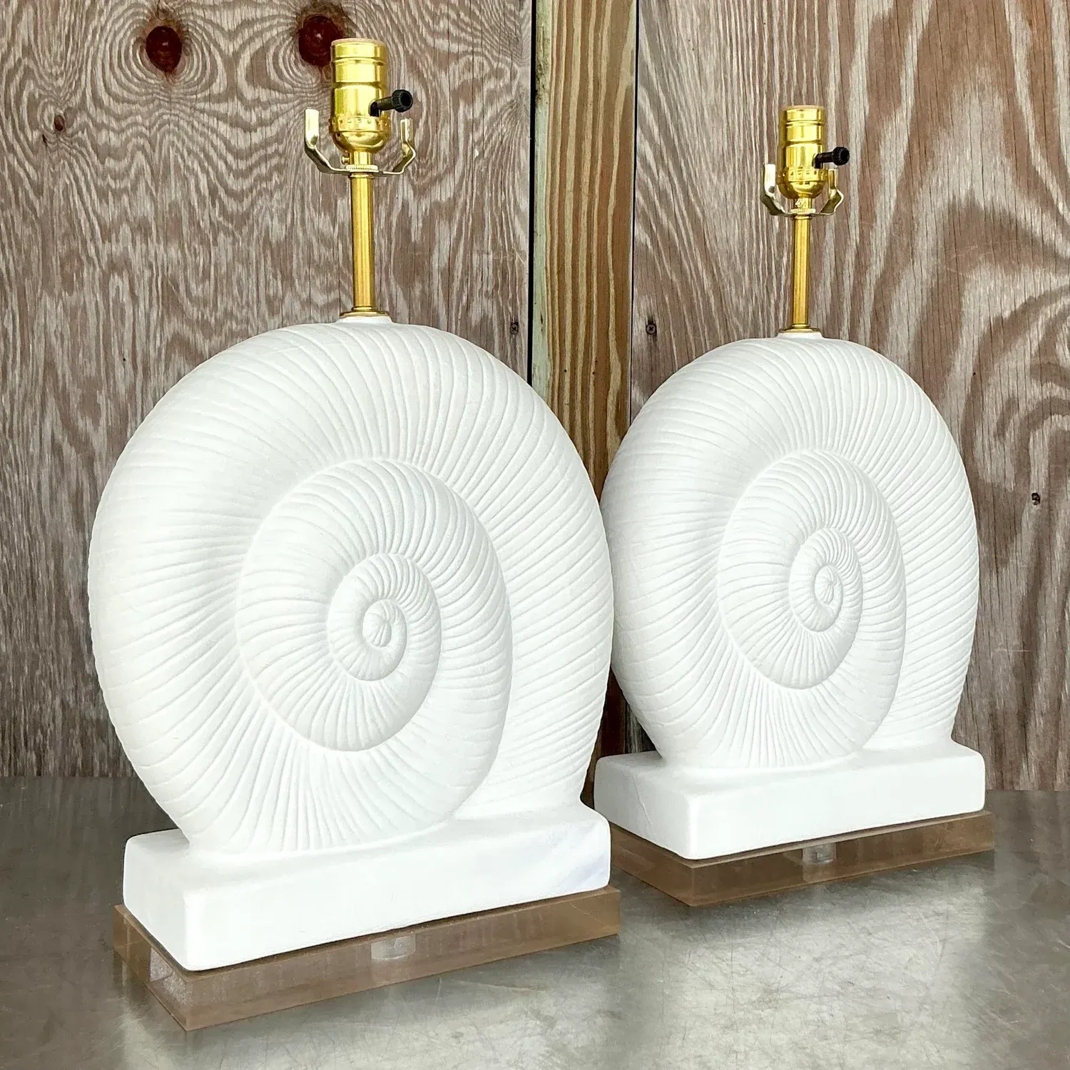 Vintage Coastal Plaster and Lucite Nautilus Shell Lamps - a Pair — additional photo 5