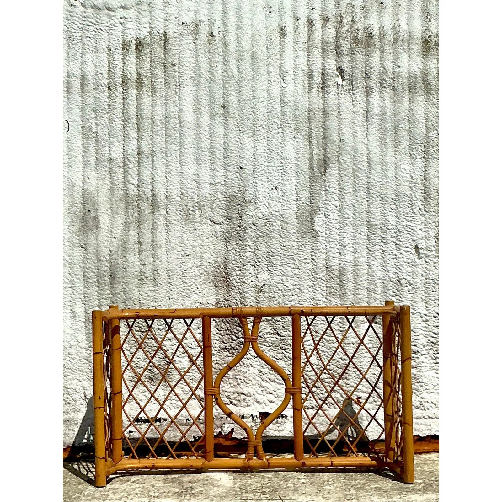 Vintage Coastal Woven Rattan Dining Table Pedestal — additional photo 6