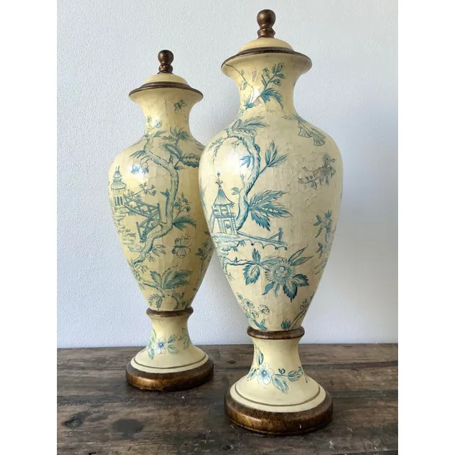 Vintage Crackle Finish Blue Willow Urns - A Pair — additional photo 3