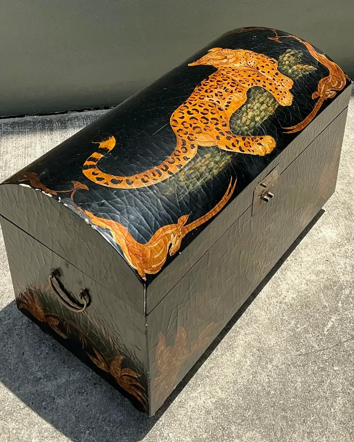 Vintage Crackle Finish Lounging Tiger Trunk — additional photo 2