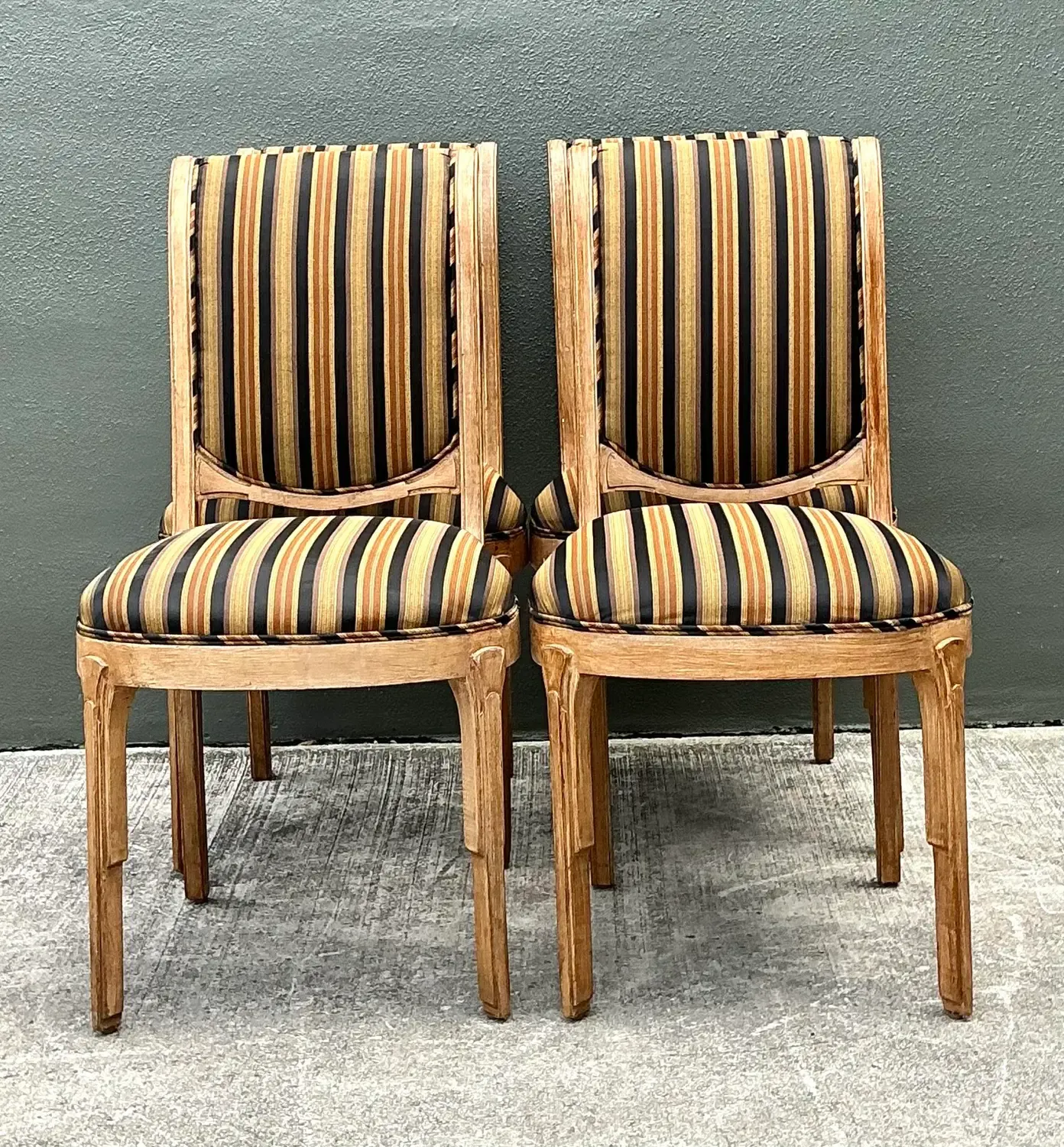 Vintage Deco Carved Dining Chairs - Set of 4 — additional photo 2