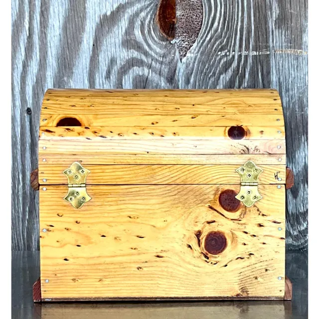Vintage Domed Knotty Pine Storage Box — additional photo 1