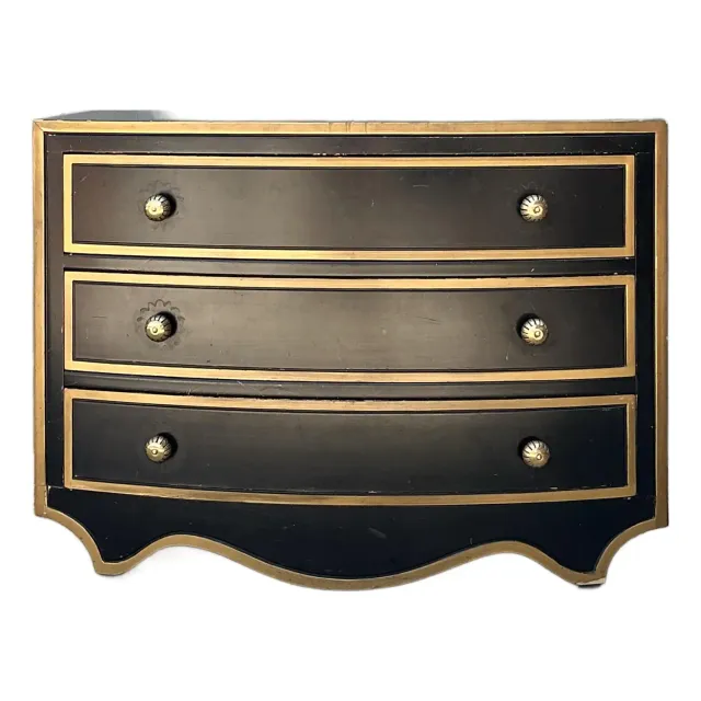 Vintage Dorothy Draper Casablanca Viennese Chest of Drawers — additional photo 1