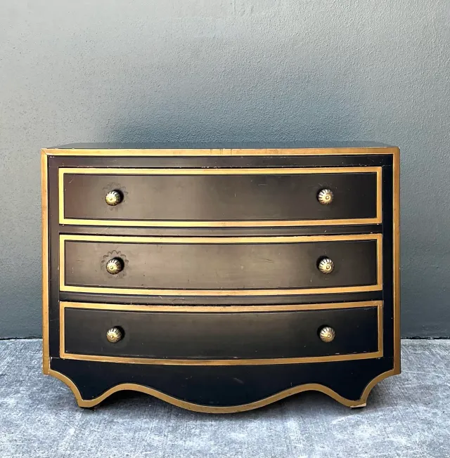 Vintage Dorothy Draper Casablanca Viennese Chest of Drawers — additional photo 6