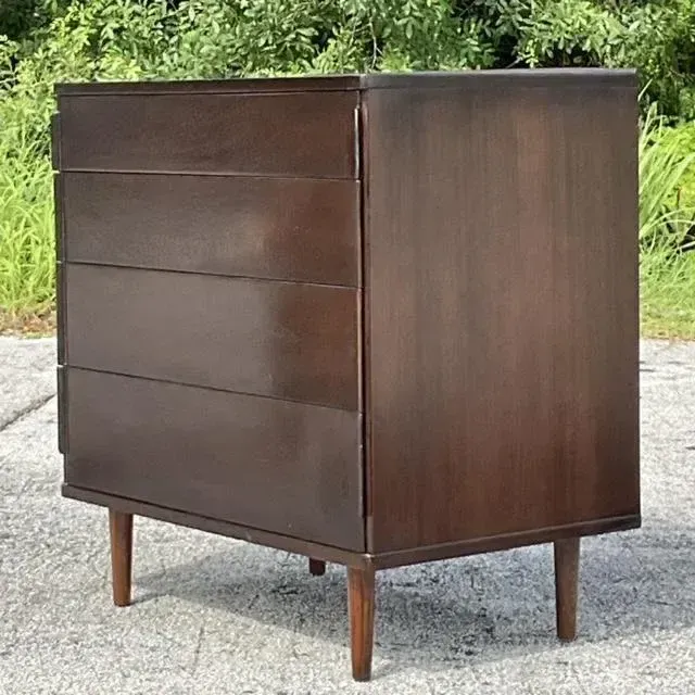 Vintage Edward Wormley for Dunbar Chest of Drawers — additional photo 2