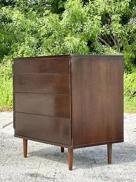 Vintage Edward Wormley for Dunbar Chest of Drawers — additional photo 5