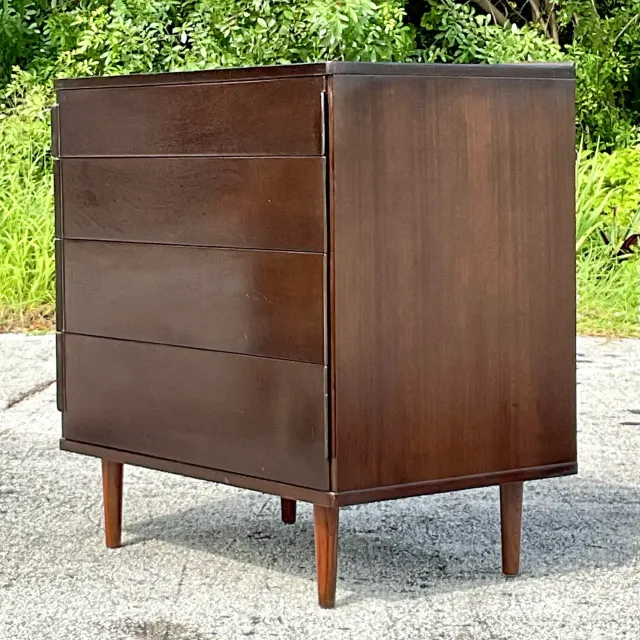 Vintage Edward Wormley for Dunbar Chest of Drawers — additional photo 8