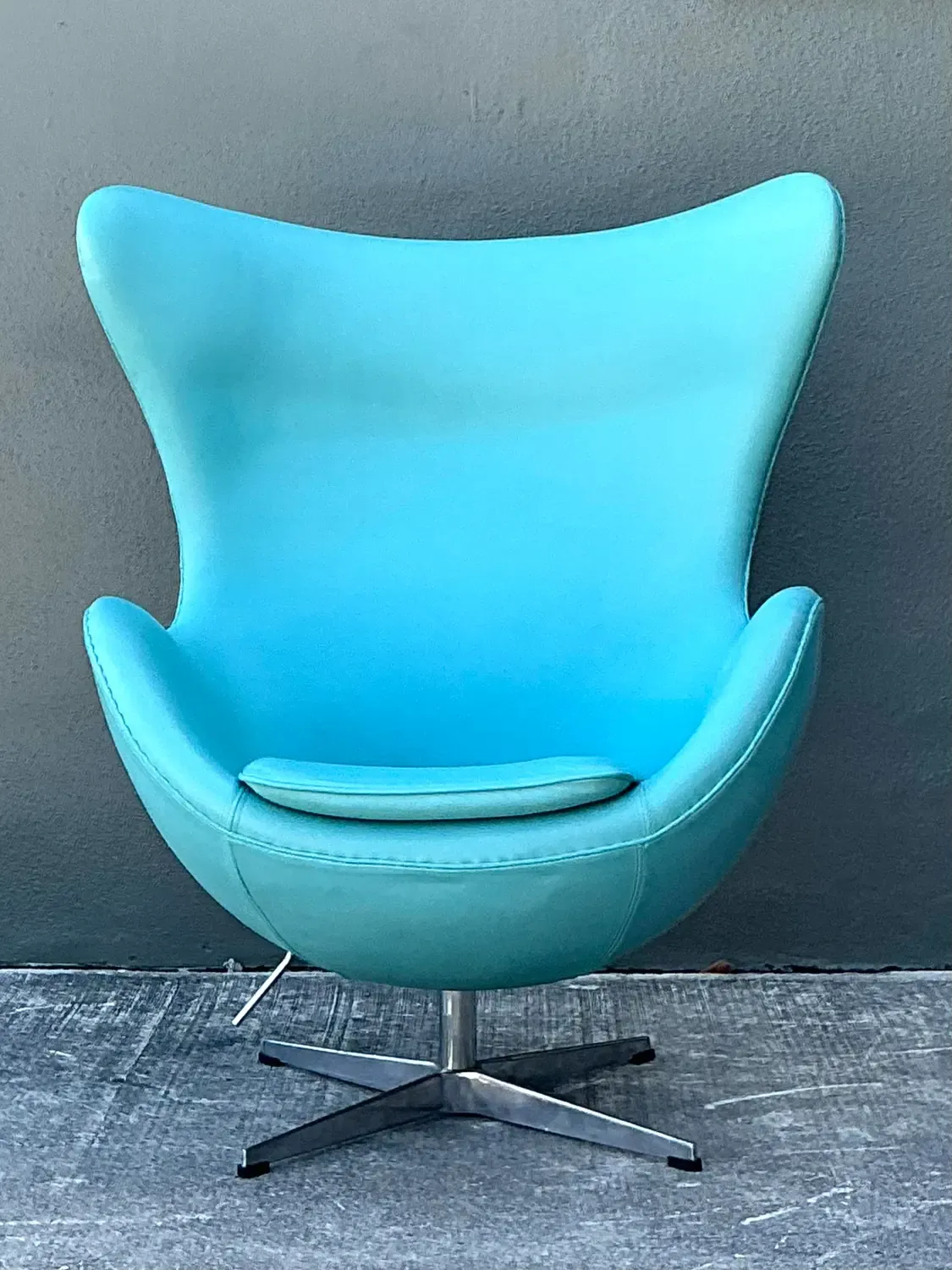Vintage Egg Chair After Arne Jacobsen — additional photo 3