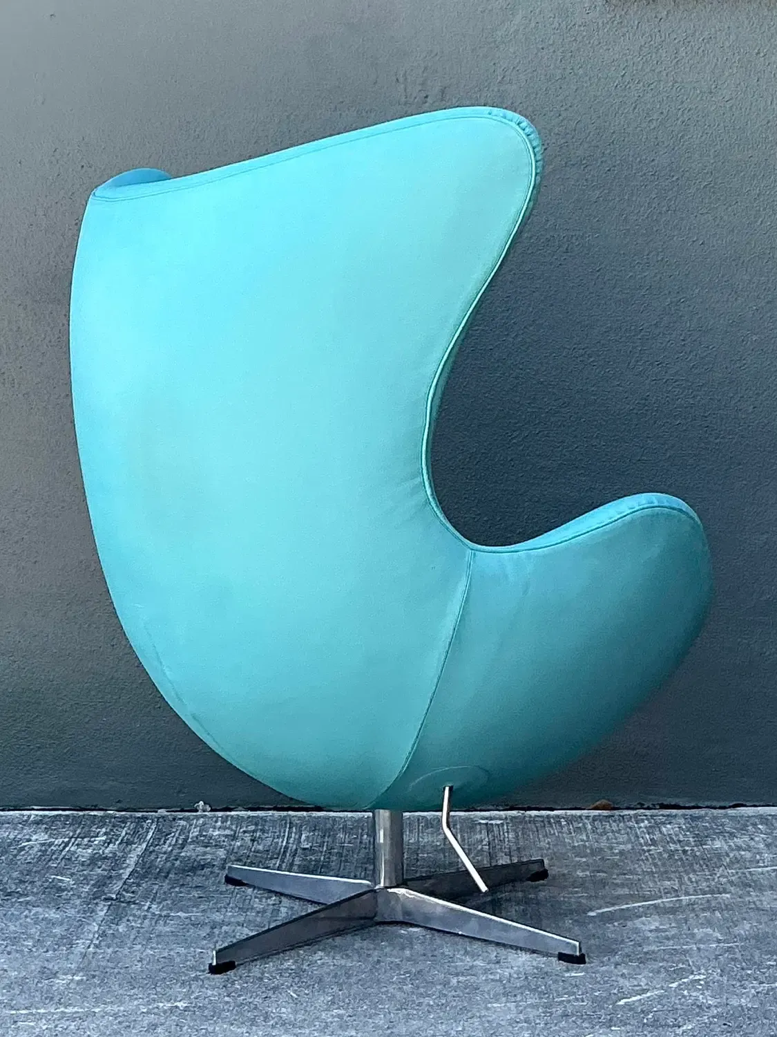 Vintage Egg Chair After Arne Jacobsen — additional photo 5