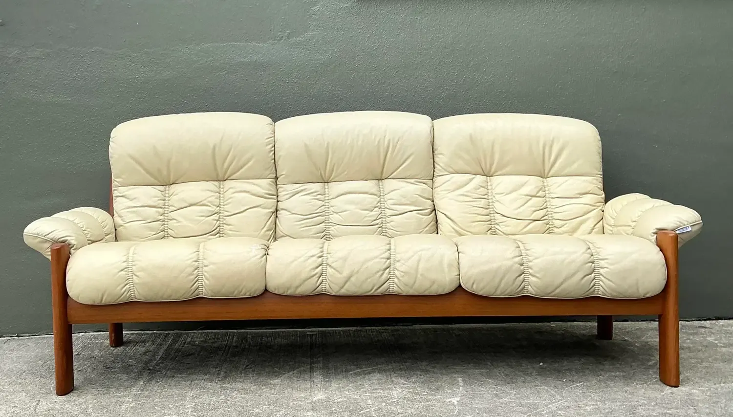 Vintage Ekornes Channel Tufted Leather Sofa — additional photo 2