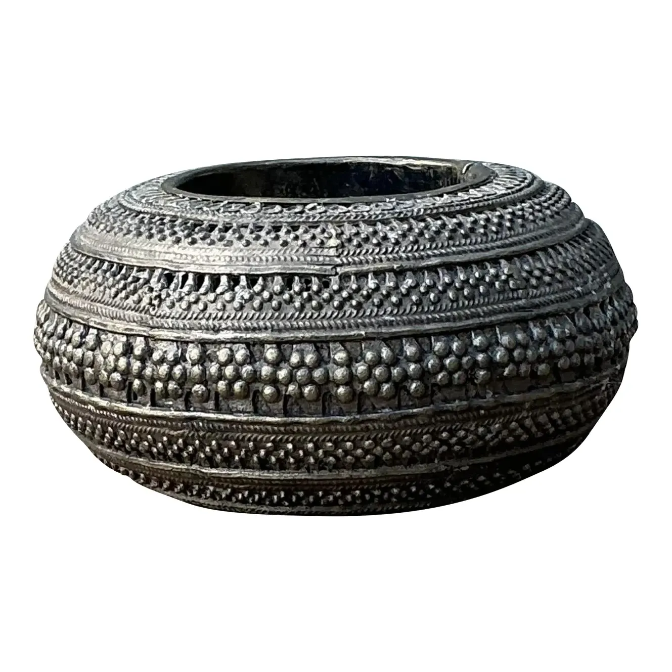 Vintage Engraved Brass Bowl — additional photo 1