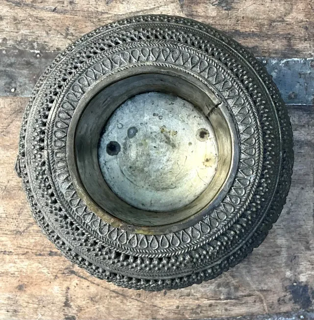 Vintage Engraved Brass Bowl — additional photo 6