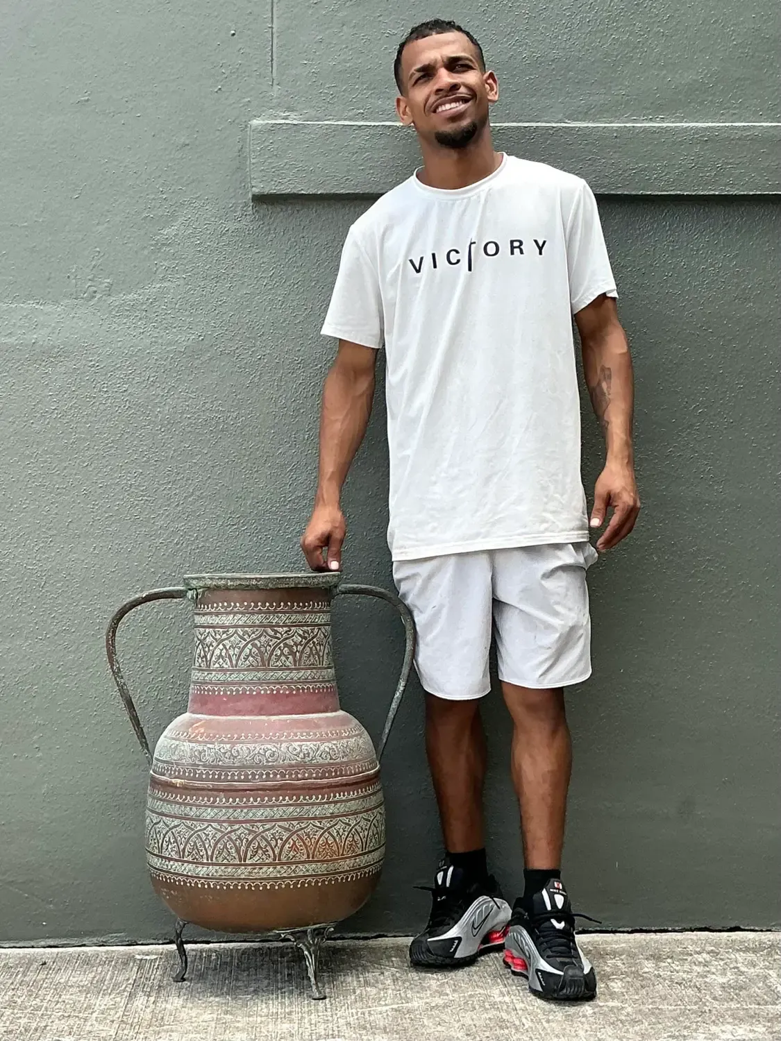 Vintage Engraved Copper Amphora Floor Vase — additional photo 2