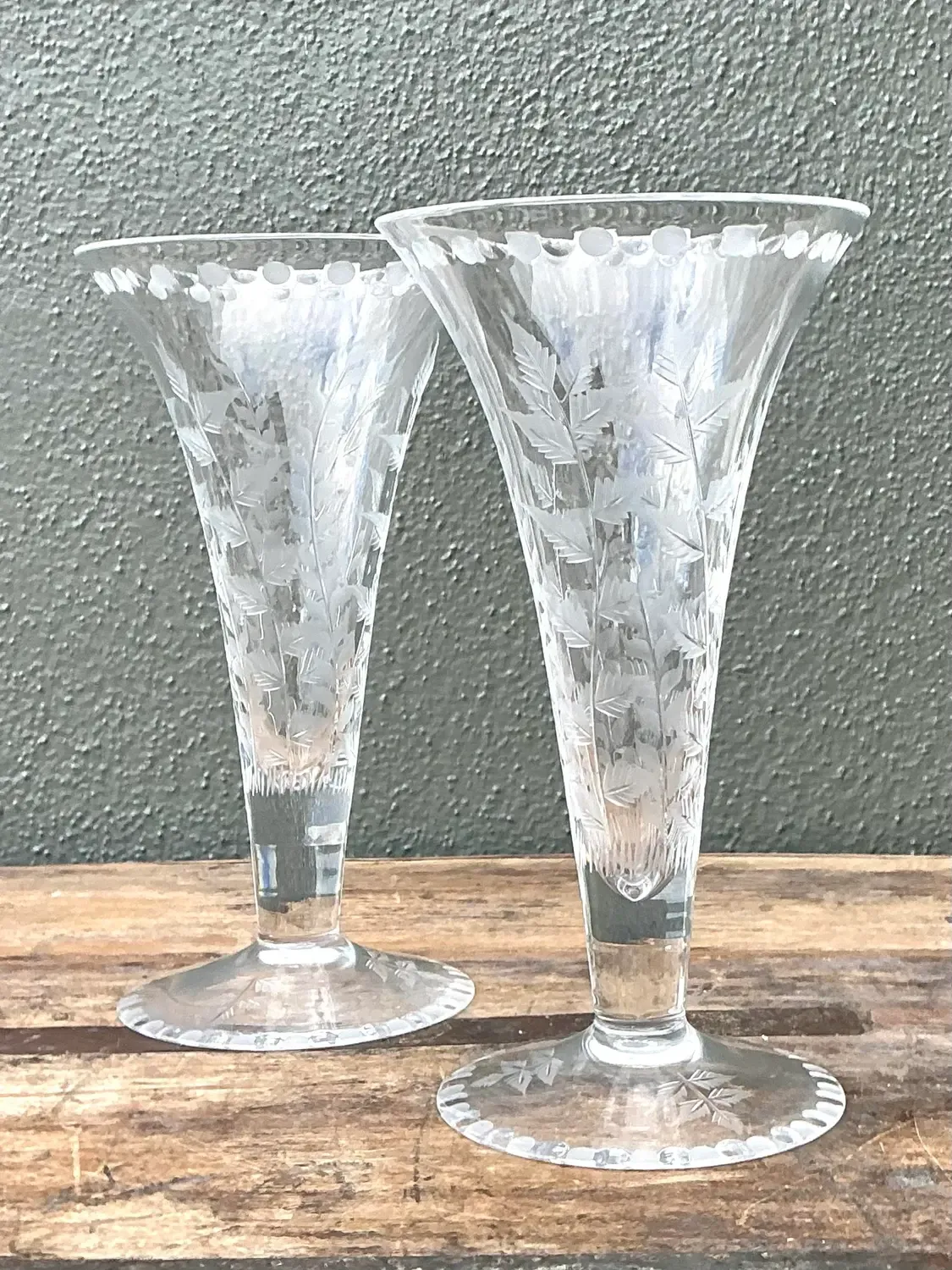 Vintage Etched Glass Trumpet Vases - A Pair — additional photo 4
