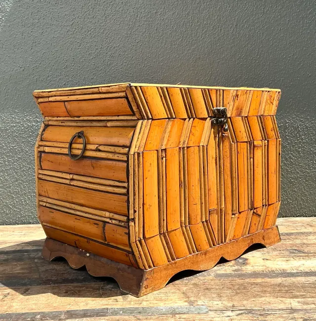Vintage Faceted Rattan Box — additional photo 5