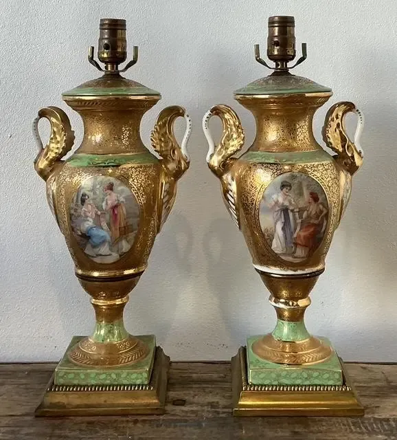 Vintage French Gilt Swan Lamps - A Pair — additional photo 1