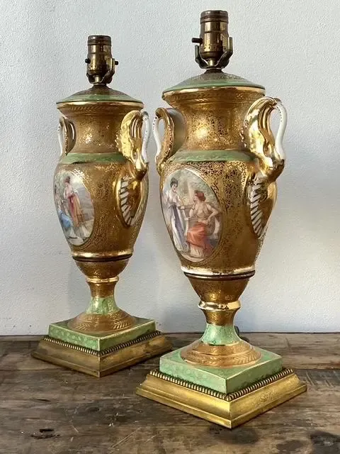 Vintage French Gilt Swan Lamps - A Pair — additional photo 5