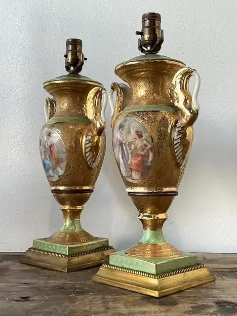 Vintage French Gilt Swan Lamps - A Pair — additional photo 7