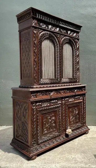 Vintage French Hand Carved Cabinet — additional photo 4