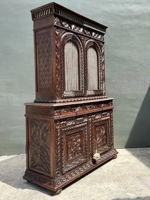 Vintage French Hand Carved Cabinet — additional photo 8