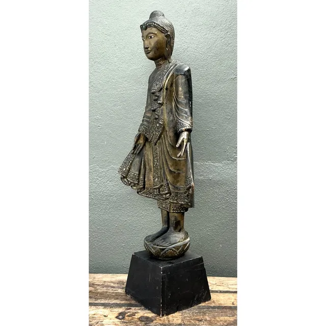 Vintage Gilt Tipped Bejeweled Buddah — additional photo 4