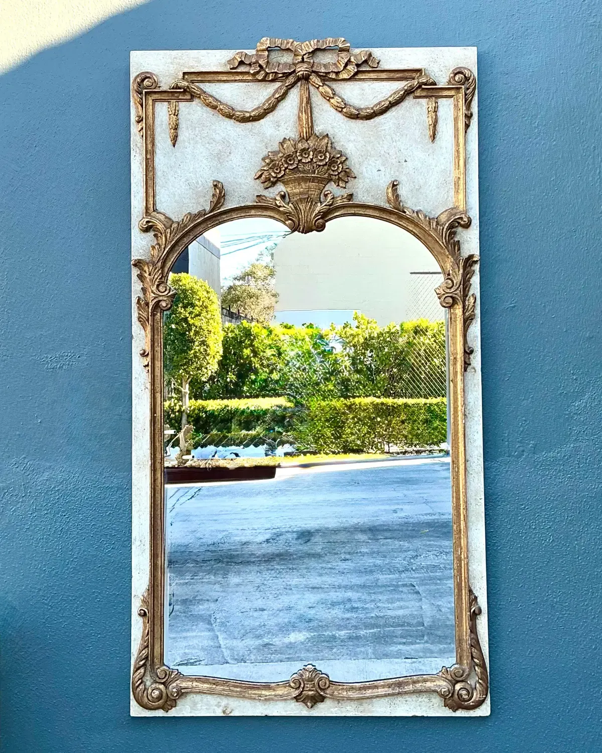 Vintage Gilt Tipped Trumeau Mirror — additional photo 8