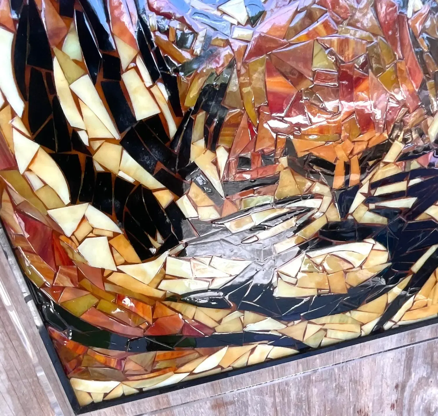 Vintage Glass Mosaic of Tiger in Lucite Box Wall Sculpture — additional photo 8