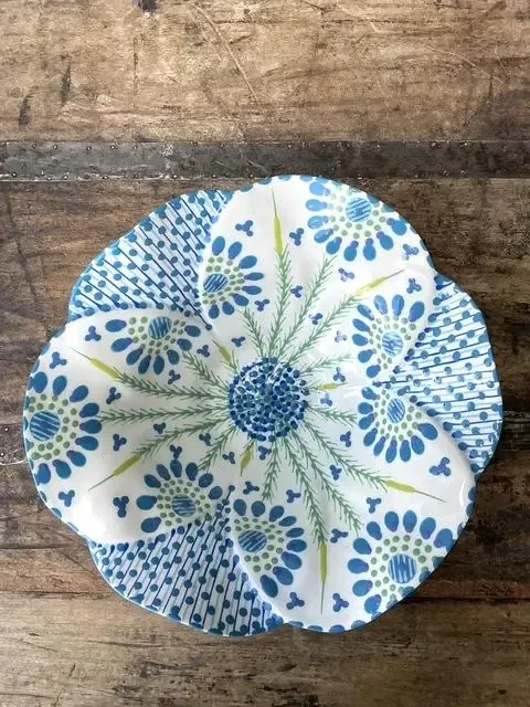 Vintage Glazed Ceramic Hand Painted Bowl — additional photo 5