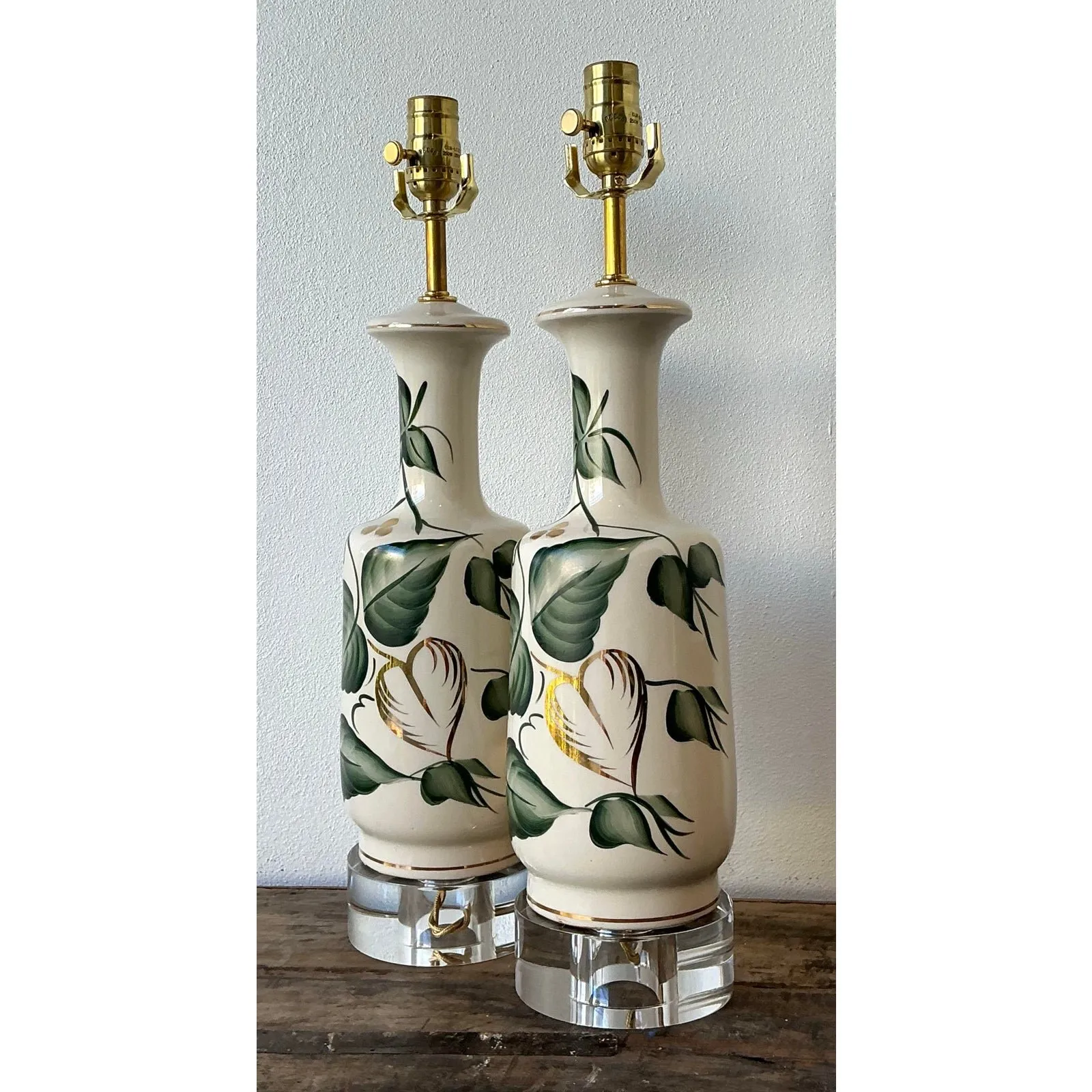 Vintage Glazed Ceramic Ivy Lamps - A Pair — additional photo 4