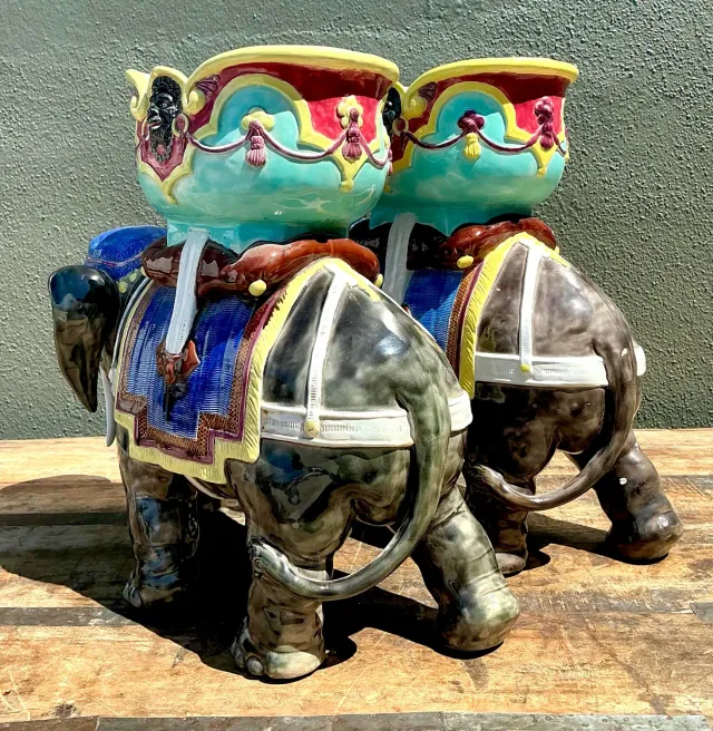 Vintage Glazed Ceramic Polychromed Elephants - A Pair — additional photo 2