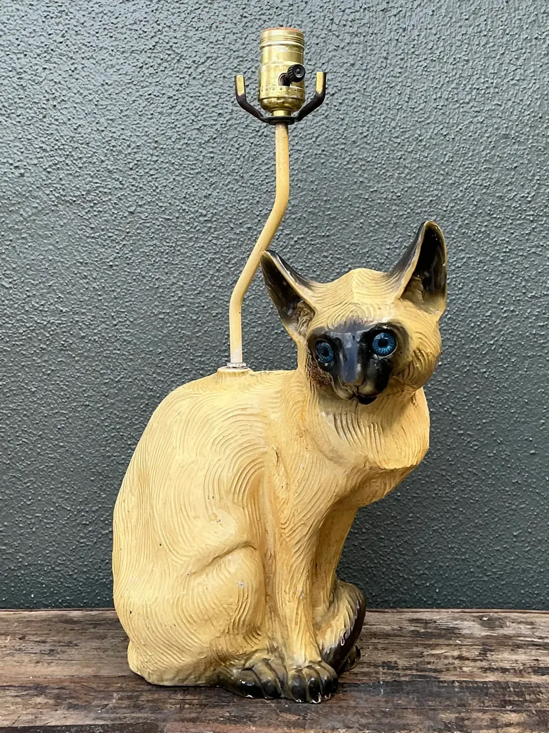 Vintage Glazed Ceramic Siamese Cat Lamp — additional photo 4