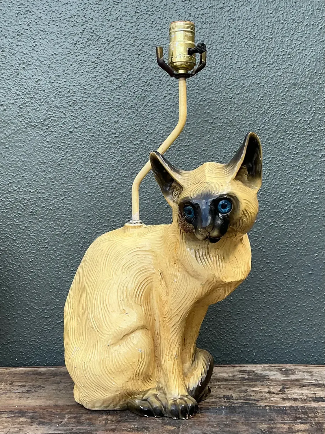 Vintage Glazed Ceramic Siamese Cat Lamp — additional photo 6