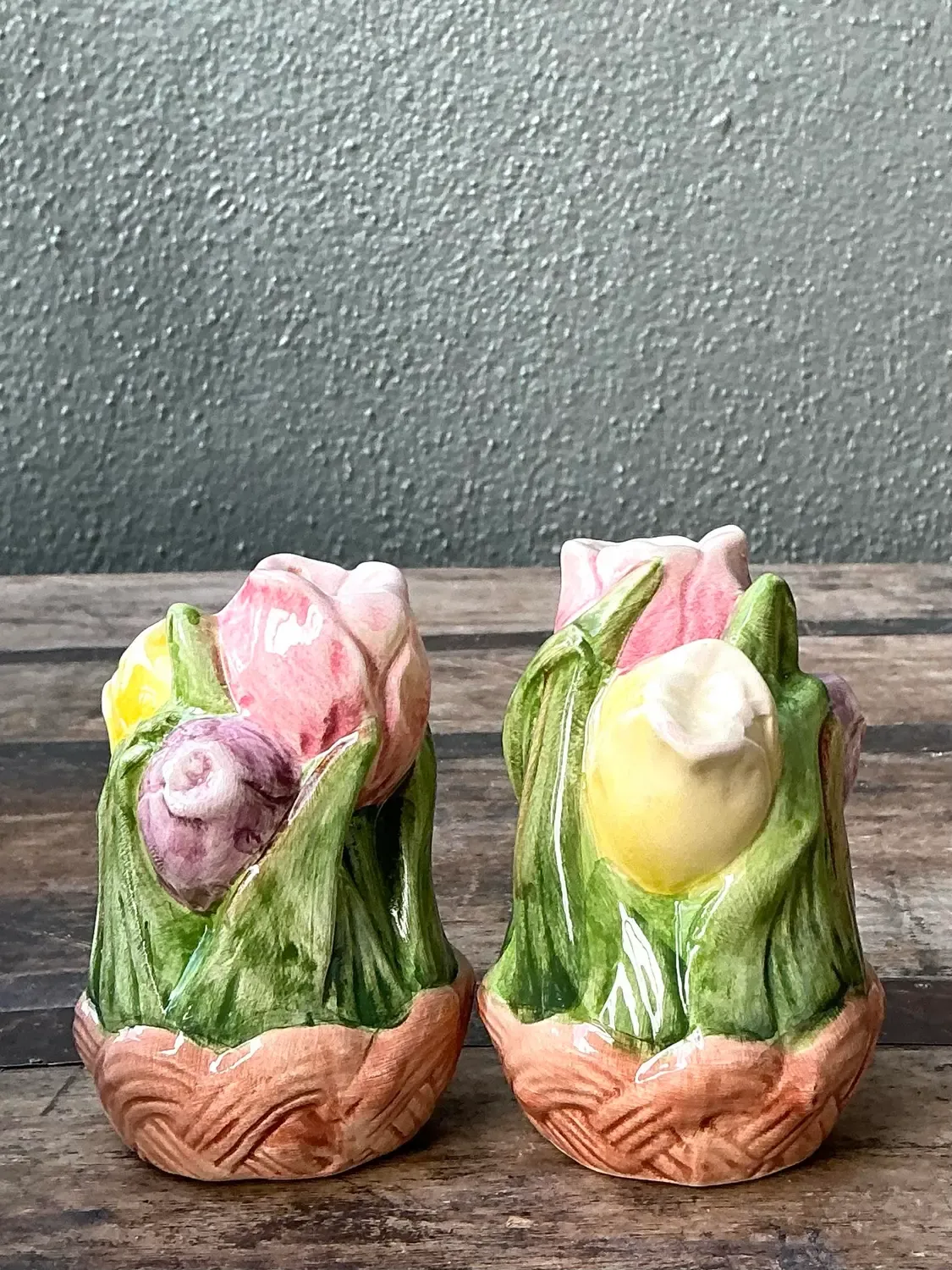 Vintage Glazed Ceramic Tulip Salt and Pepper — additional photo 4