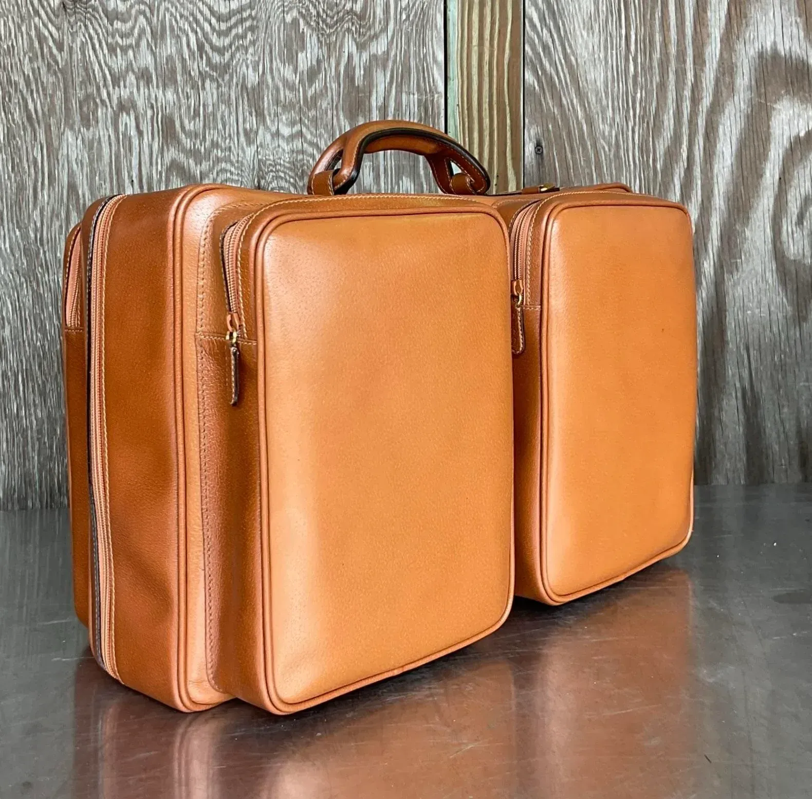 Vintage Gucci Leather Travel Bag With Original Box — additional photo 4