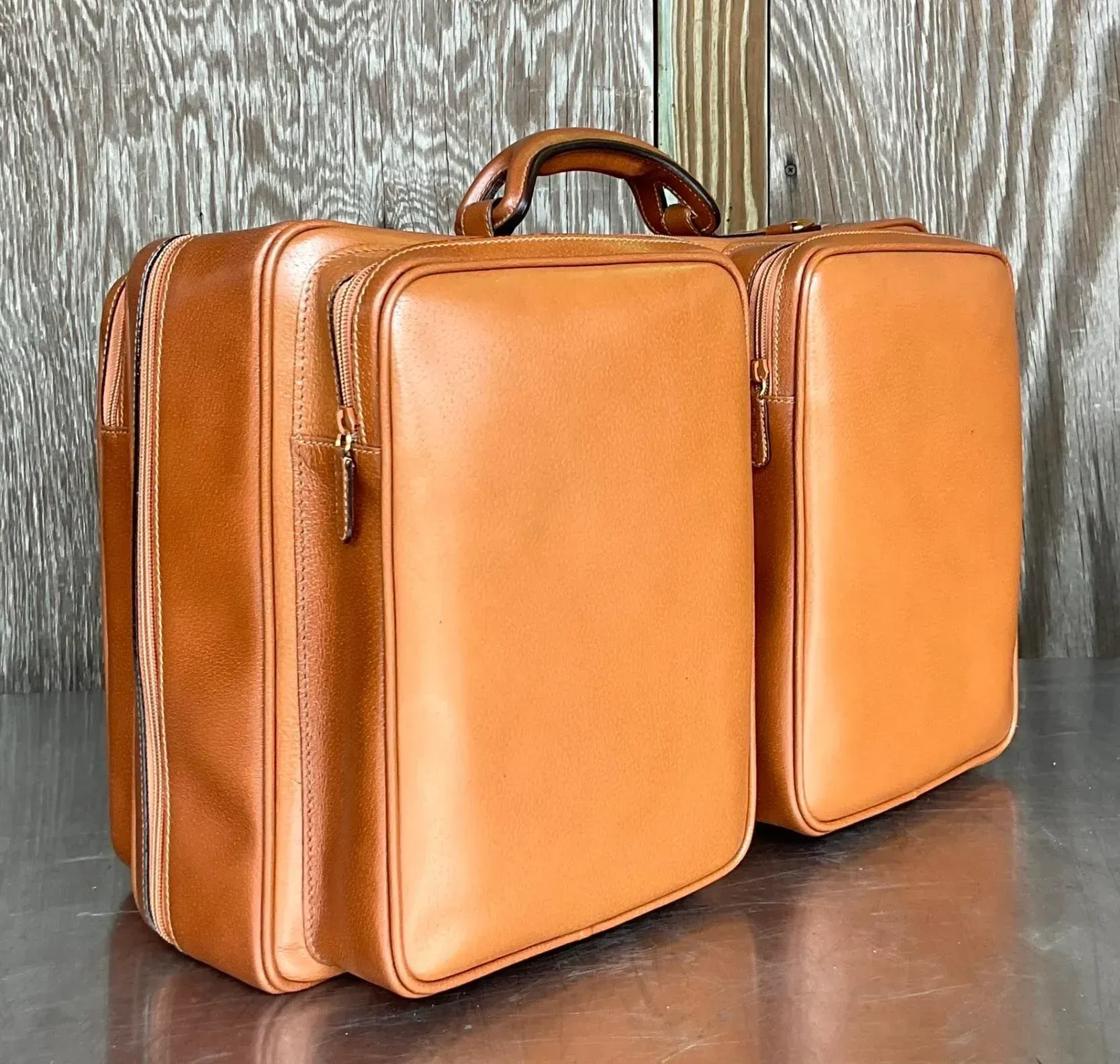 Vintage Gucci Leather Travel Bag With Original Box — additional photo 5