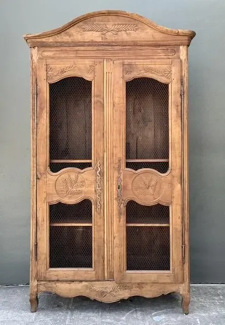 Vintage Gusto Distressed Wire Front Linen Press — additional photo 6