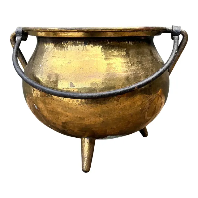 Vintage Hammered Brass Cauldron — additional photo 1