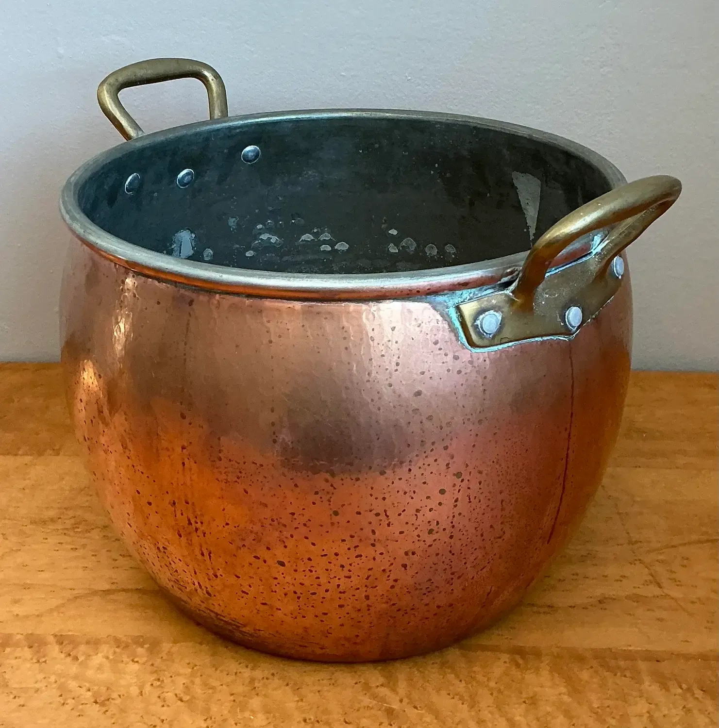 Vintage Hammered Copper and Brass Planter — additional photo 5
