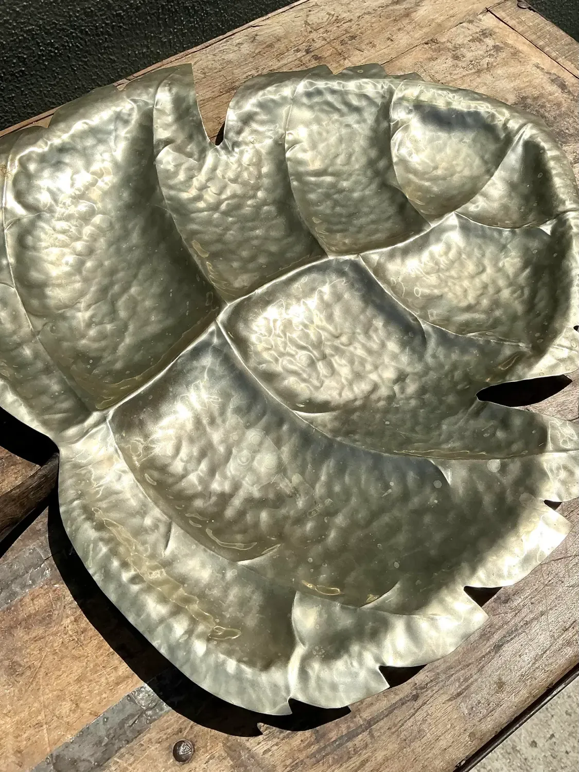 Vintage Hammered Metal Leaf Tray With Horn Handle — additional photo 2