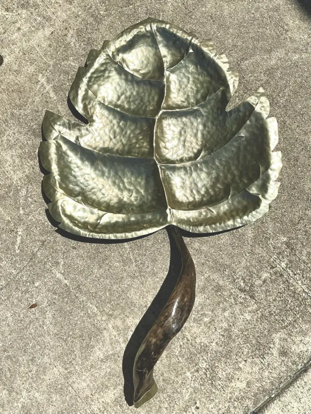 Vintage Hammered Metal Leaf Tray With Horn Handle — additional photo 4