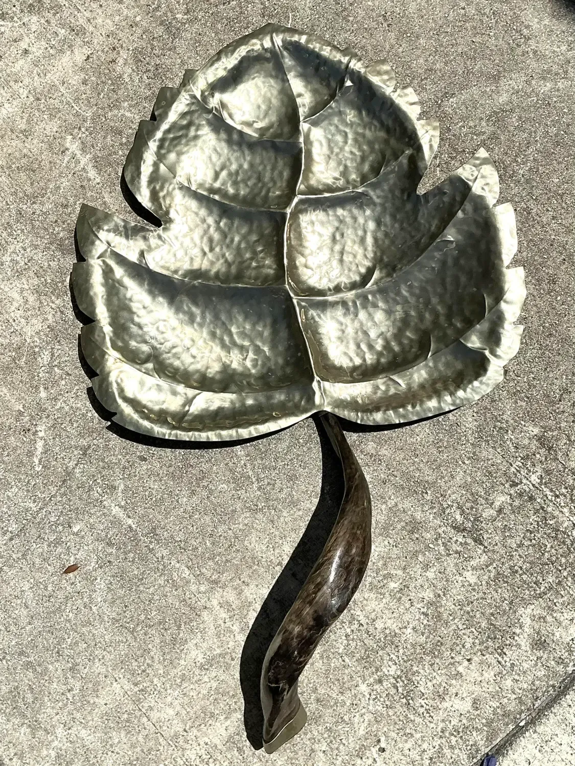 Vintage Hammered Metal Leaf Tray With Horn Handle — additional photo 6