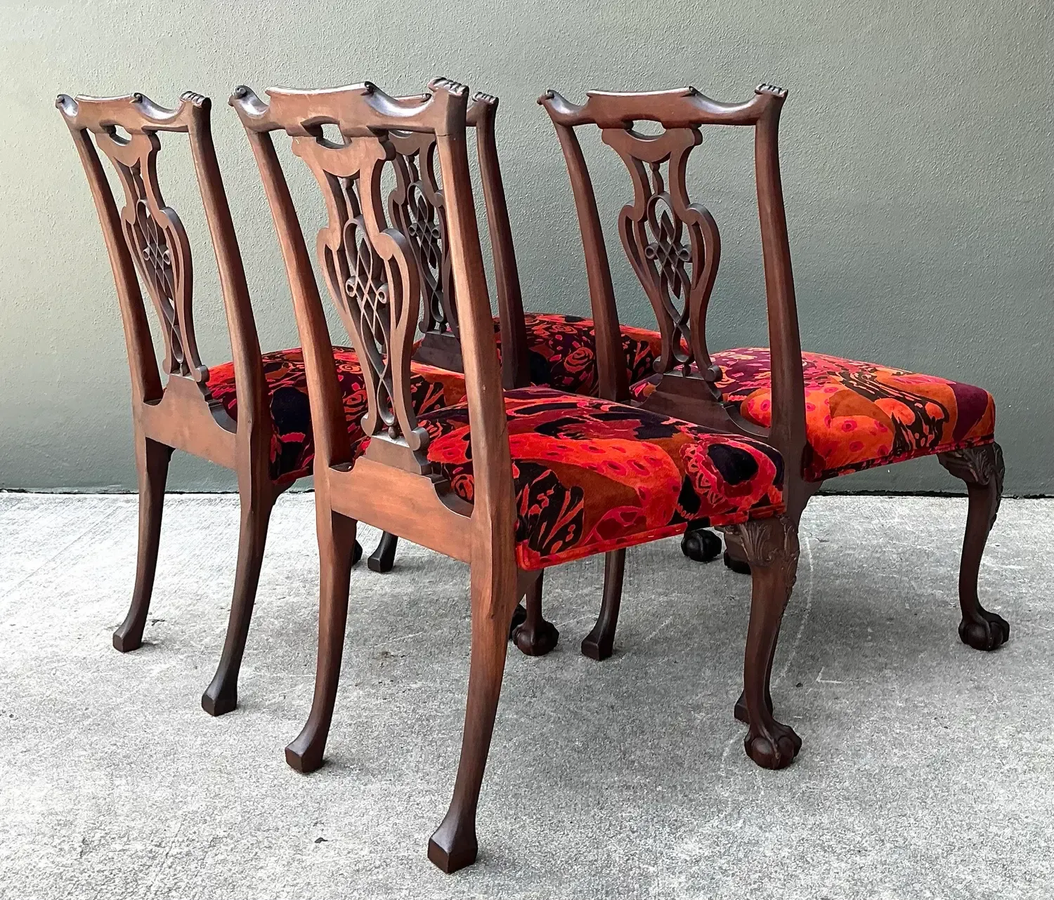Vintage Hand Carved Chippendale Dining Chairs in 80s Yves St Laurent Printed Velvet - Set of 4 — additional photo 2