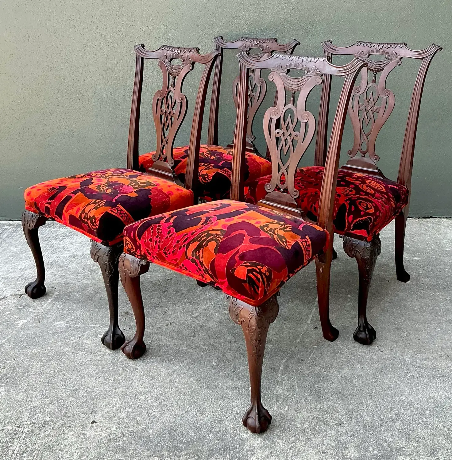 Vintage Hand Carved Chippendale Dining Chairs in 80s Yves St Laurent Printed Velvet - Set of 4 — additional photo 4