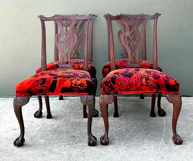 Vintage Hand Carved Chippendale Dining Chairs in 80s Yves St Laurent Printed Velvet - Set of 4 — additional photo 5