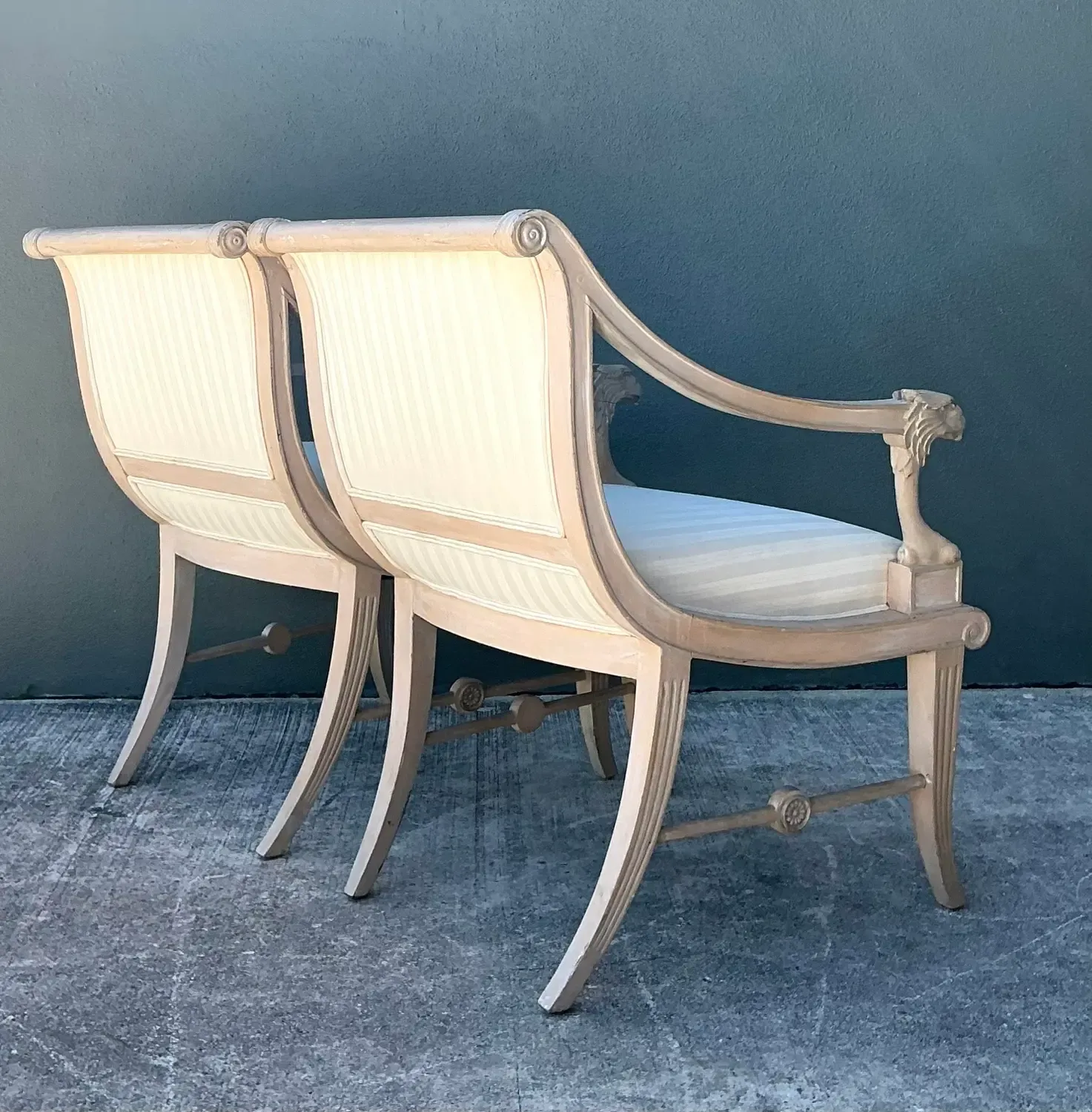 Vintage Hand Carved Eagles Head Lounge Chairs - A Pair — additional photo 7